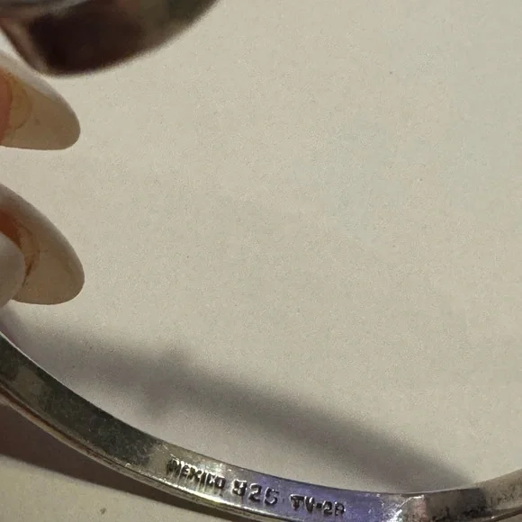 925 Sterling silver MEXICO hook and eye two tone bangle bracelet - Picture 16 of 16